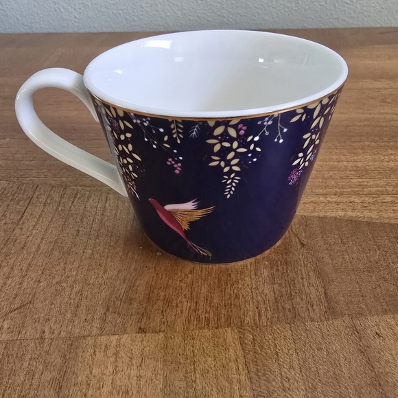 Portmeirion Sara Miller Chelsea Navy Teacup & Saucer 8oz Gold Hummingbird - Picture 5 of 10